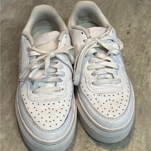 Nike Women's Classic White Sneakers - Picture 3 of 4